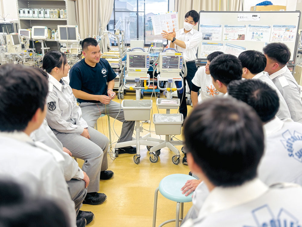 救急救命科 × 臨床工学科